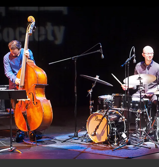 Artur Dutkiewicz Jazz Trio 2016 gallery image 07