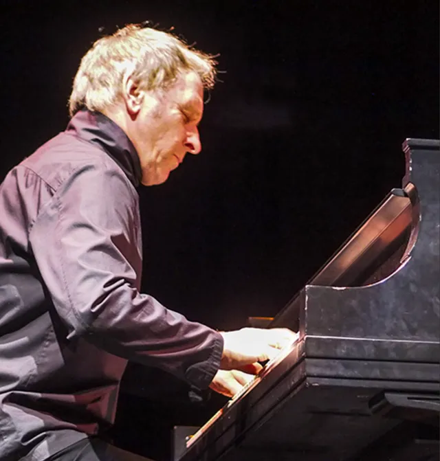 Artur Dutkiewicz Jazz Trio 2016 gallery image 28