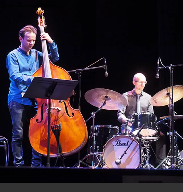 Artur Dutkiewicz Jazz Trio 2016 gallery image 33