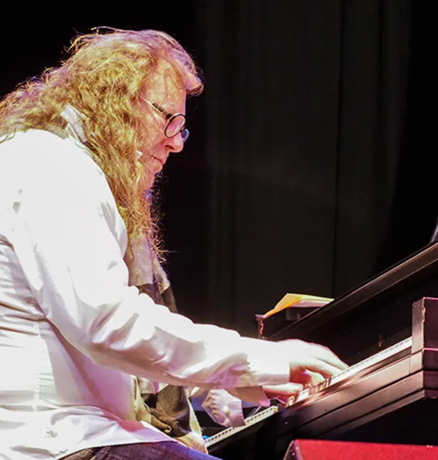 Olejniczak-Sendecki Jazz Quartet 2016 gallery image 14