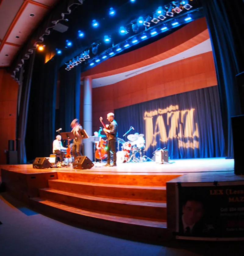 Mateusz Smoczyński Jazz Quintet 2018 gallery image 20